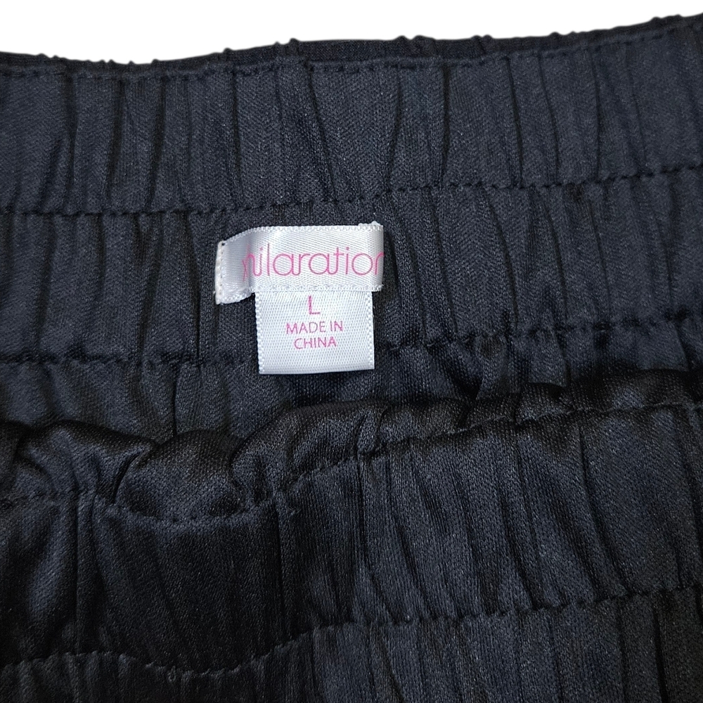 Black Ruffled Mini Skirt - Picture 4 of 5